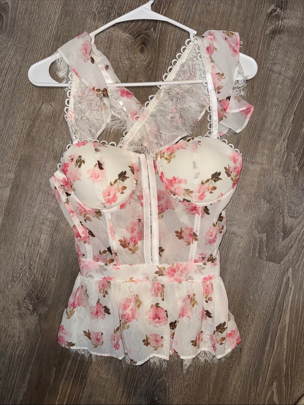 SHEIN White Bustier Top with Pink Floral Lace